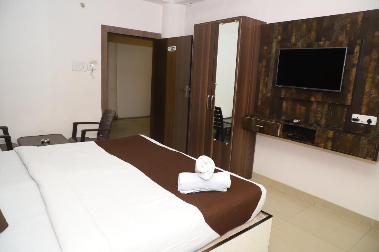 The Bagga Inn Jabalpur Luaran gambar