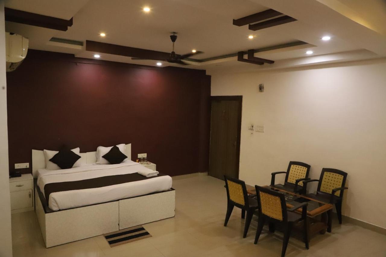 The Bagga Inn Jabalpur Luaran gambar
